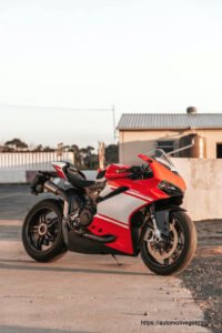 Yamaha R7 Track Bike Hire 2 মোটর বাইক এর এনাটমি